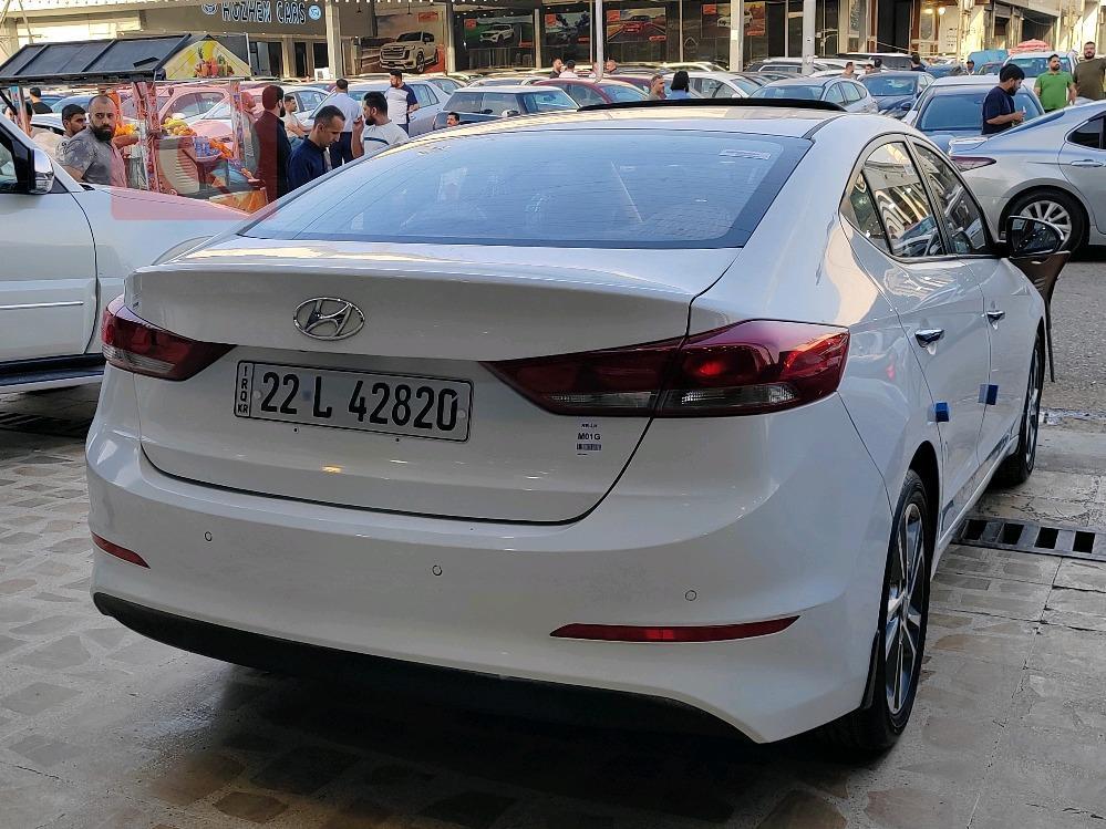 هیوندای ئەلەنترا